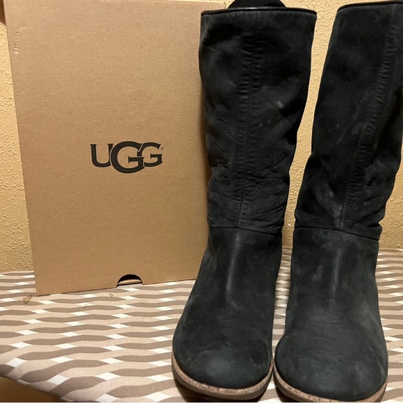 BLACK SUEDE UGG BOOTS w/ black leather ties up back. SIZE 8 - Picture 1 of 3